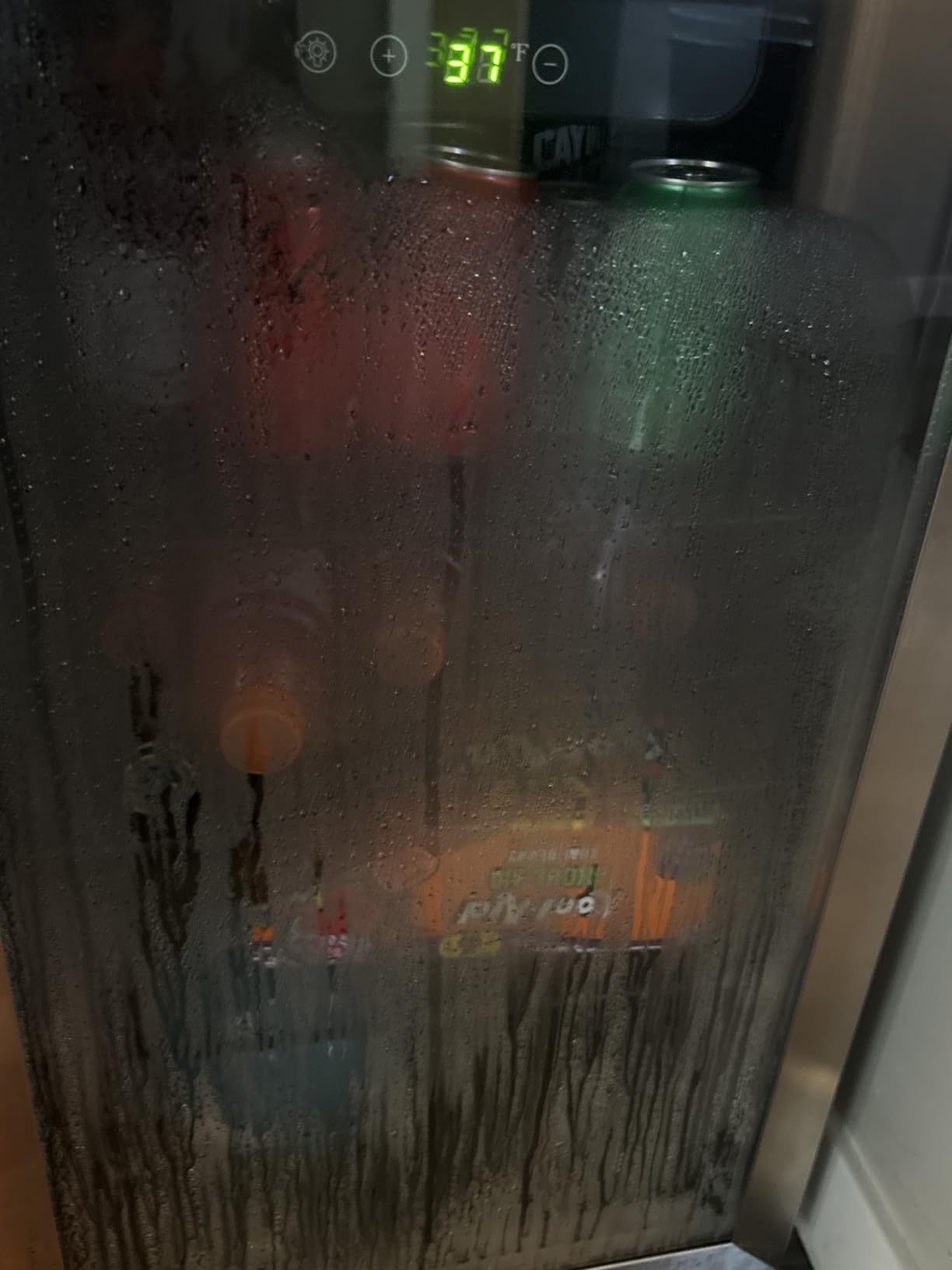 Erivess 76 Can Mini Fridge, 1.7 Cu.ft Beverage Refrigerator with Glass Door customer photo 1
