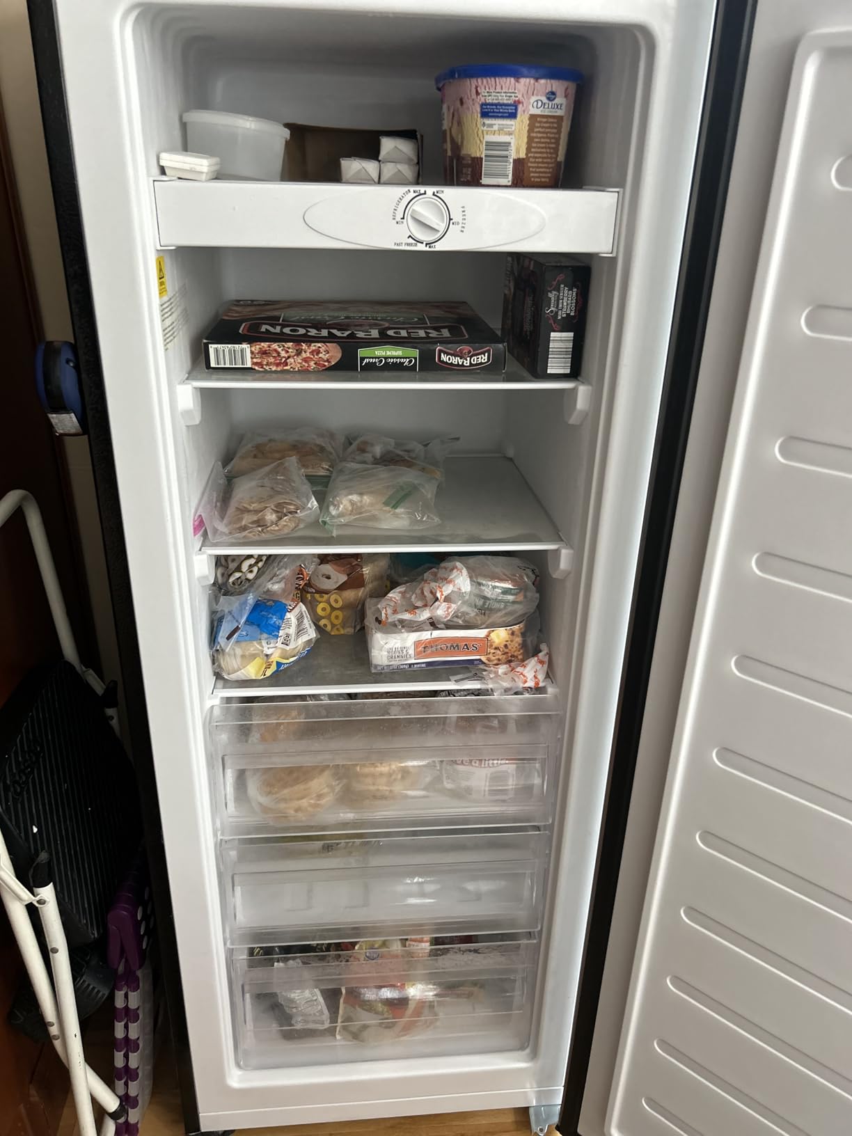 BANGSON 7.0 Cu.ft Upright Freezer, Convertible Freezer/Refrigerator, Black customer photo 2