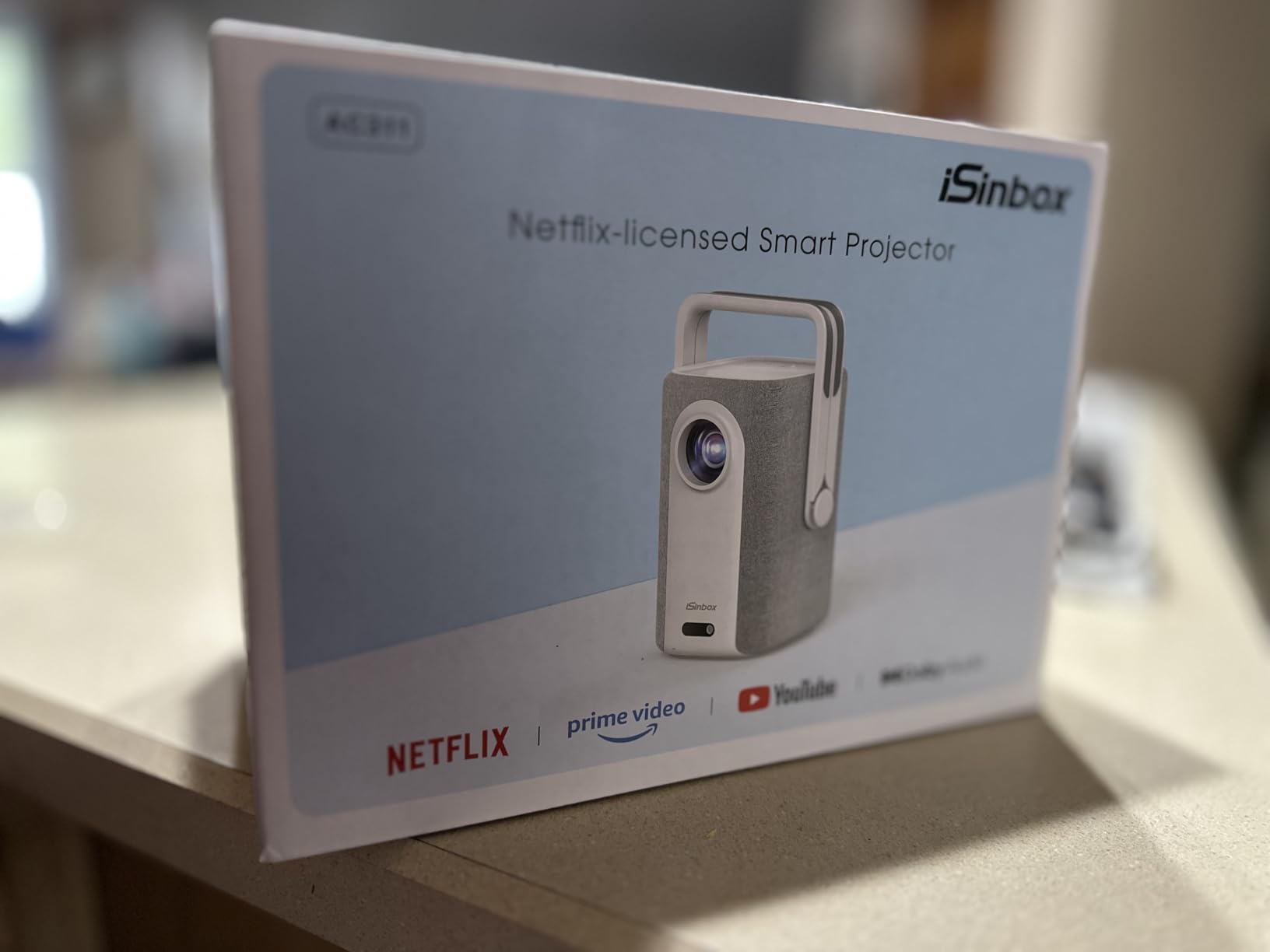 iSinbox Short Throw Projector 4K, Now with Netflix, Auto Focus, 40W Dolby customer photo 1