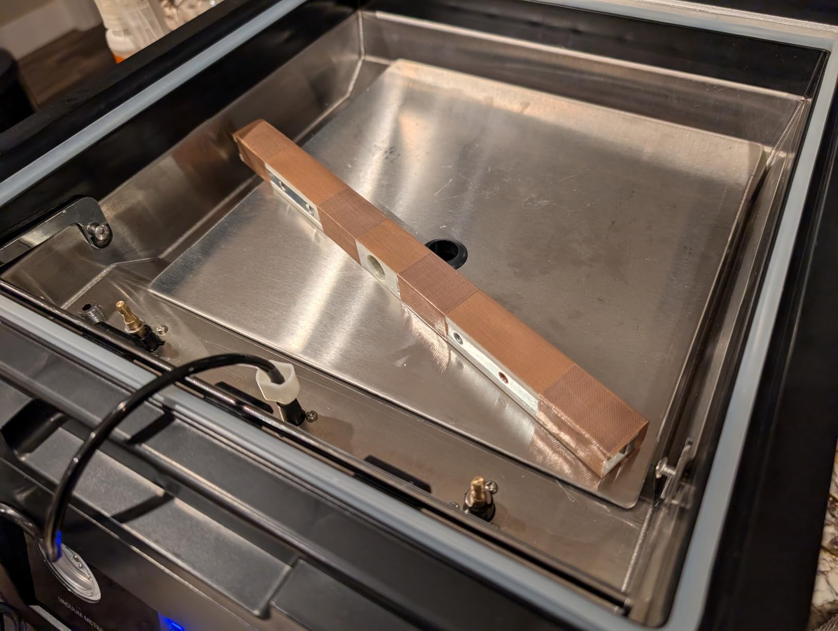 VEVOR Chamber Vacuum Sealer, 380W Pump Power, Sealing Bag Packing Machine customer photo 1