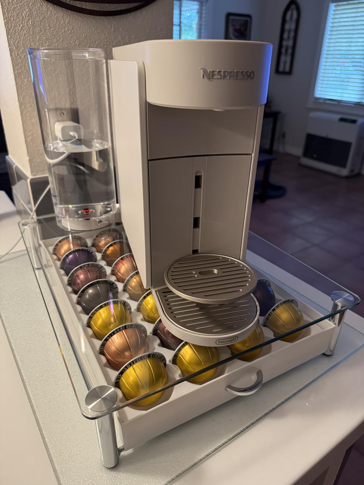 Nespresso Vertuo Up Coffee & Espresso Maker by De'Longhi, White customer photo 1