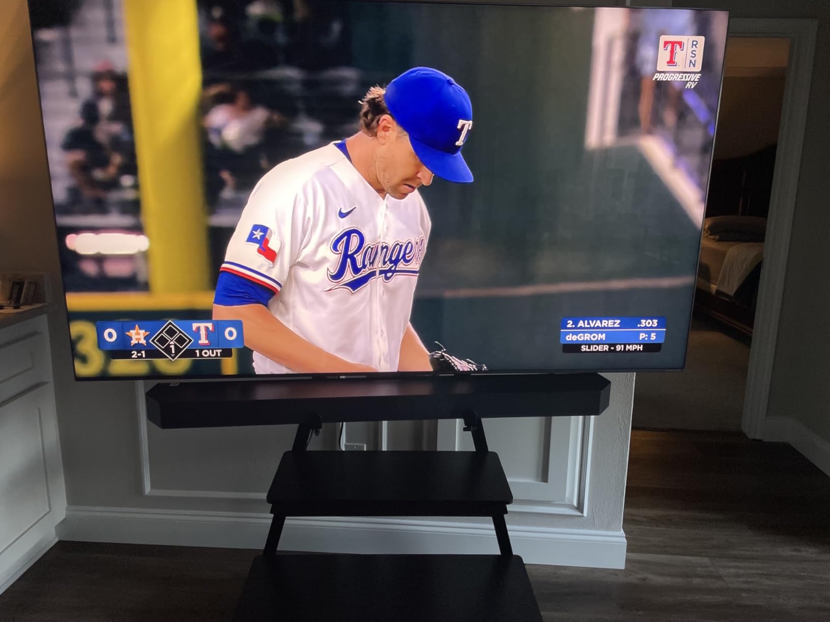 TCL 85 Inch Class QM8L Series | SQD-Mini-LED QLED Smart TV | 85QM8L, 2026 Model | 144Hz | Ultimate Color Brightness & Contrast | Google AI Bang & Olufsen | Voice Control Gaming Streaming Television customer photo 1