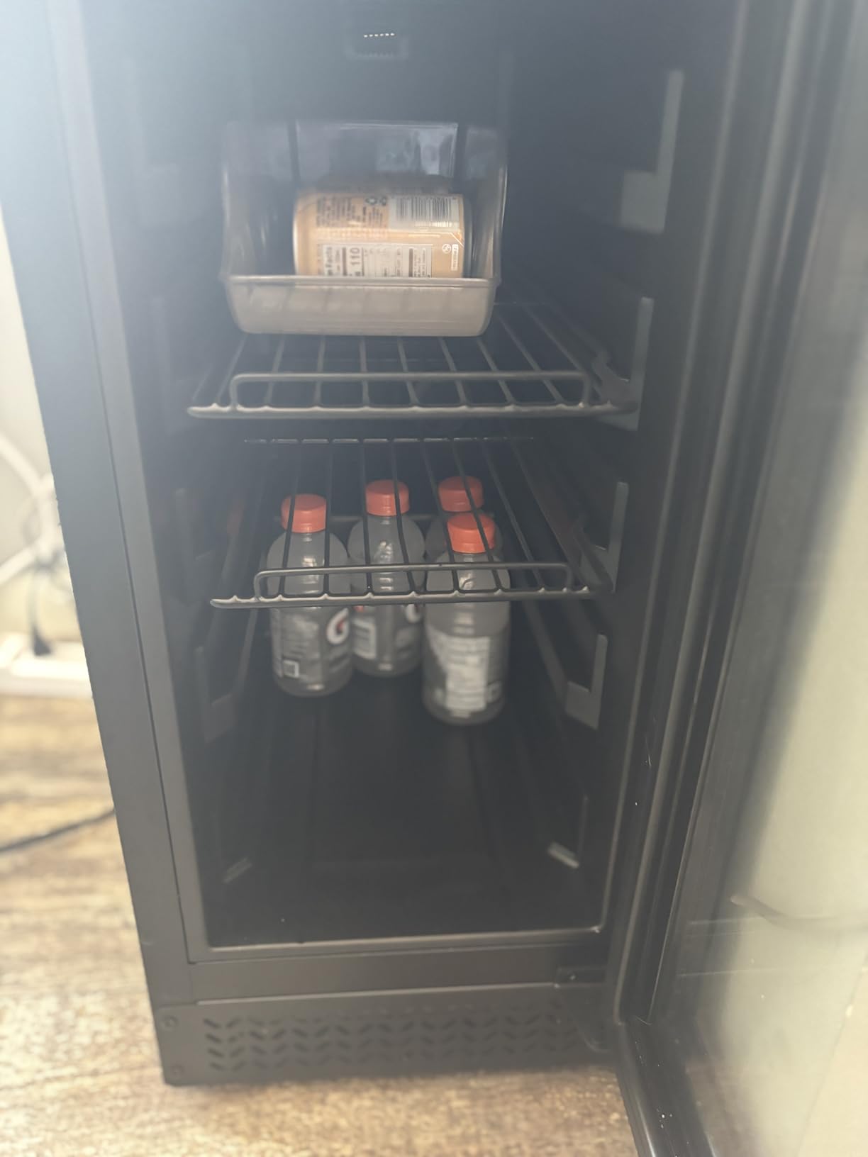 24 Inch Outdoor Beverage Refrigerator, 180 Cans Drink Fridge with Stainless Steel Door Built-In or Freestanding, Outdoor Fridge for Patio & Waterproof for Soda Beer Wine-Kitchen Bar Office customer photo 2