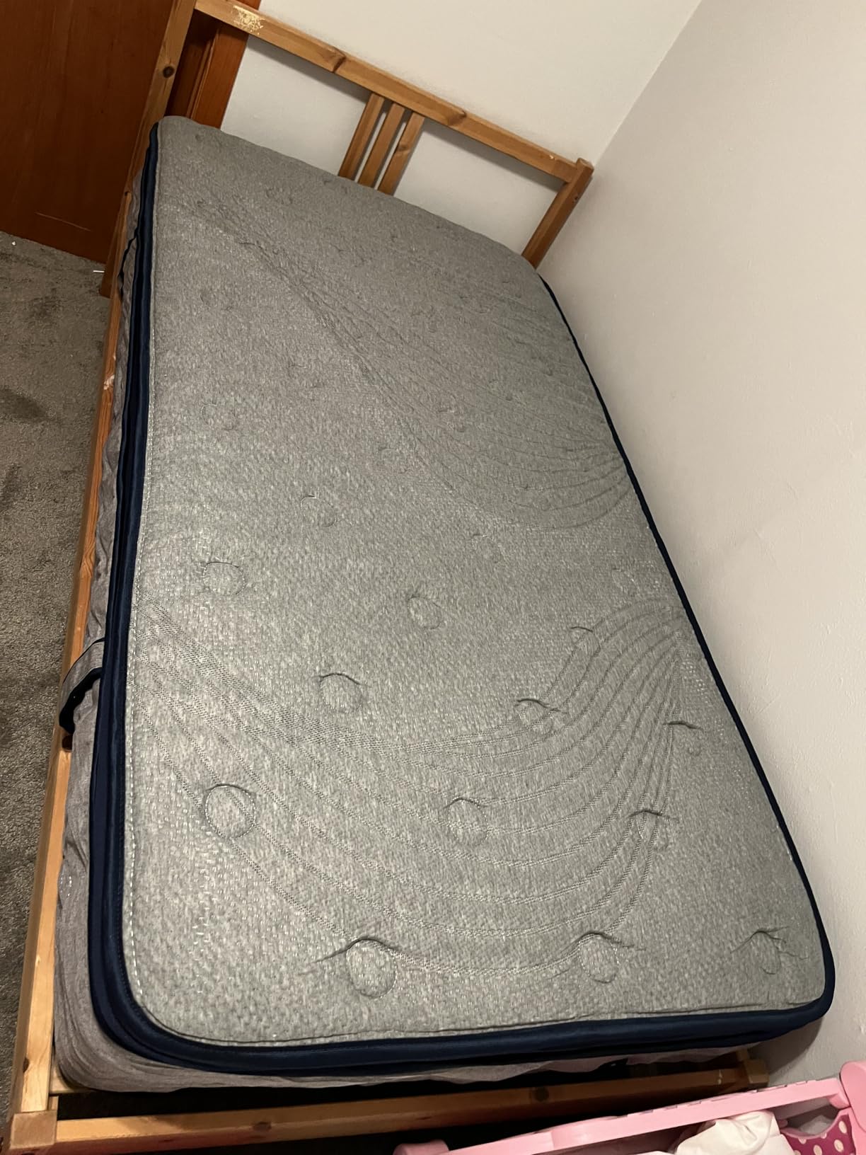 Avenco King Mattress 14 Inch, Luxury Hotel-Level Cooling Hybrid Mattress customer photo 1