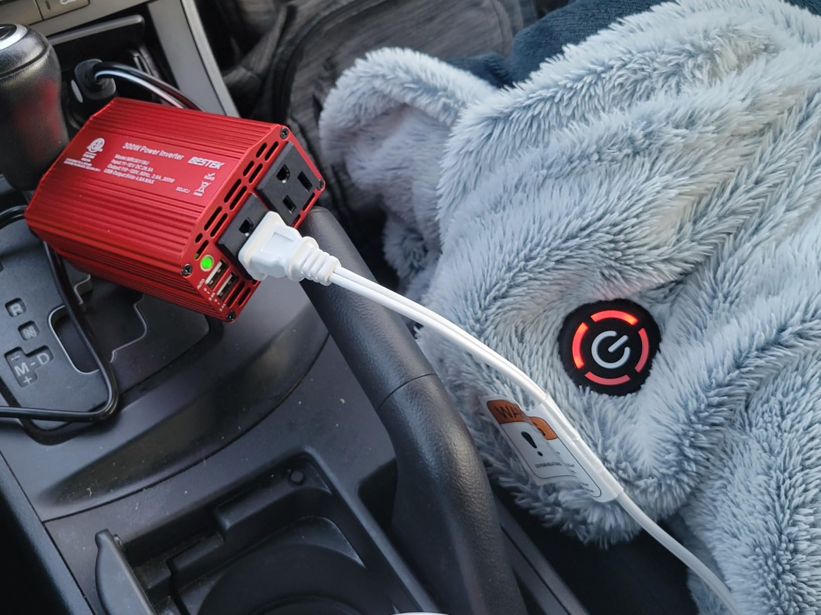 BESTEK Power Inverter DC 12-17V to AC 110V - 300W Car Plug Adapter Outlet customer photo 1