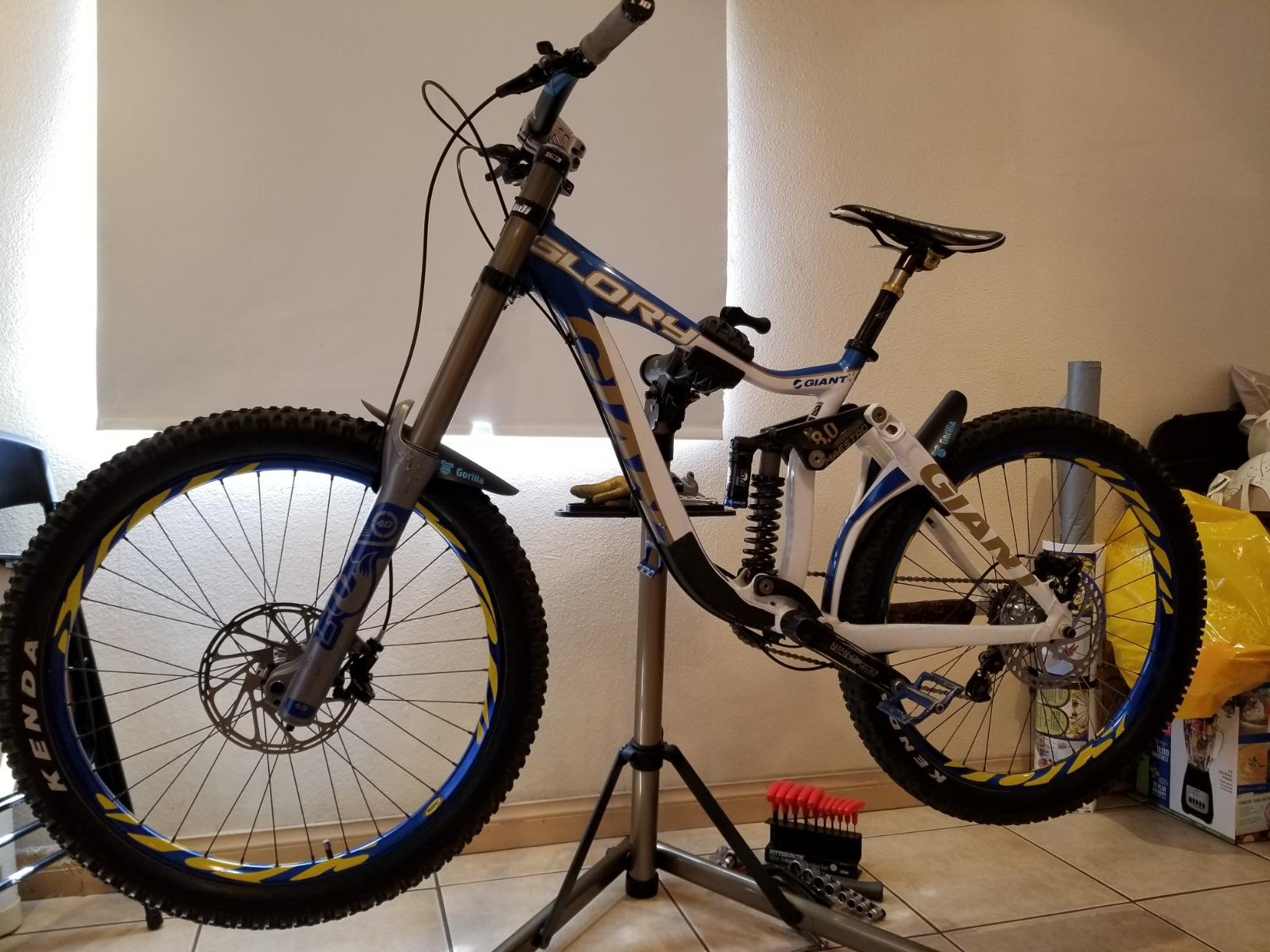 BikeHand Bike Repair Stand - Home Portable Bicycle Mechanics Workstand - for Mountain MTB Road Bikes Maintenance - Max. 55 lbs customer photo 1