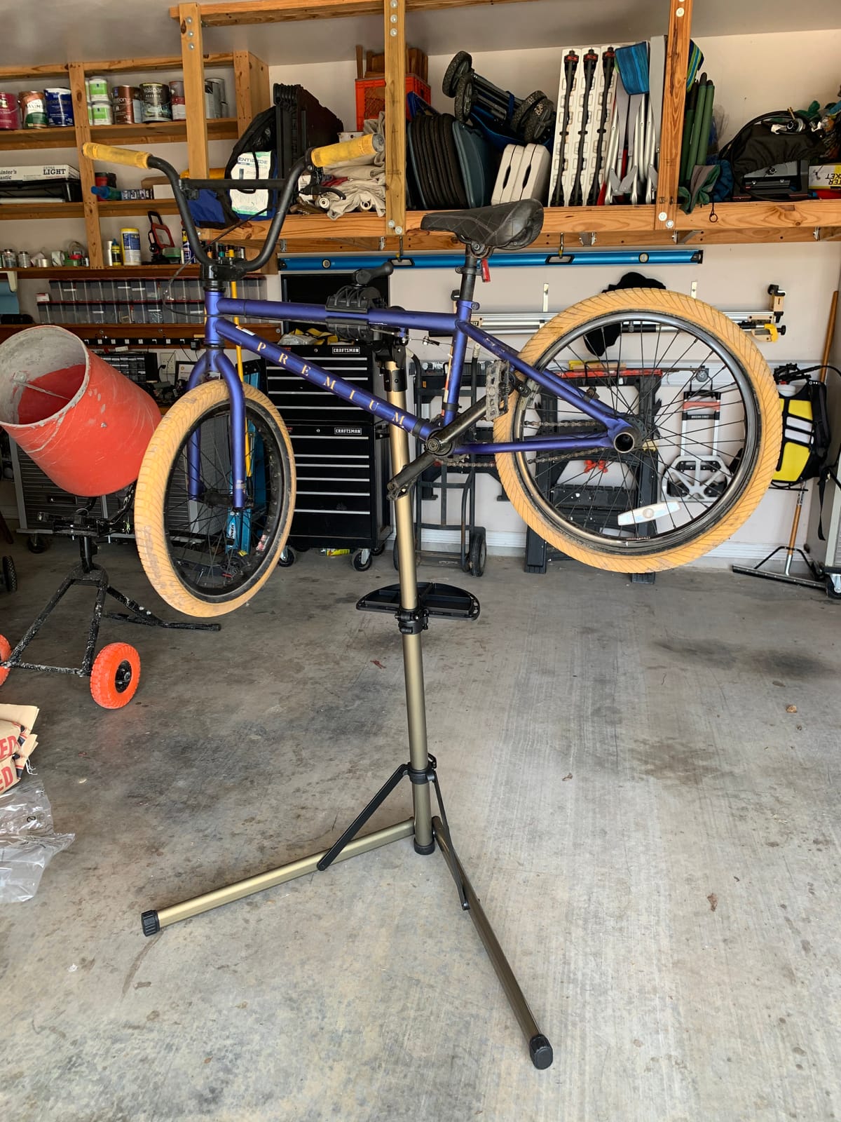 BikeHand Bike Repair Stand - Home Portable Bicycle Mechanics Workstand - for Mountain MTB Road Bikes Maintenance - Max. 55 lbs customer photo 2