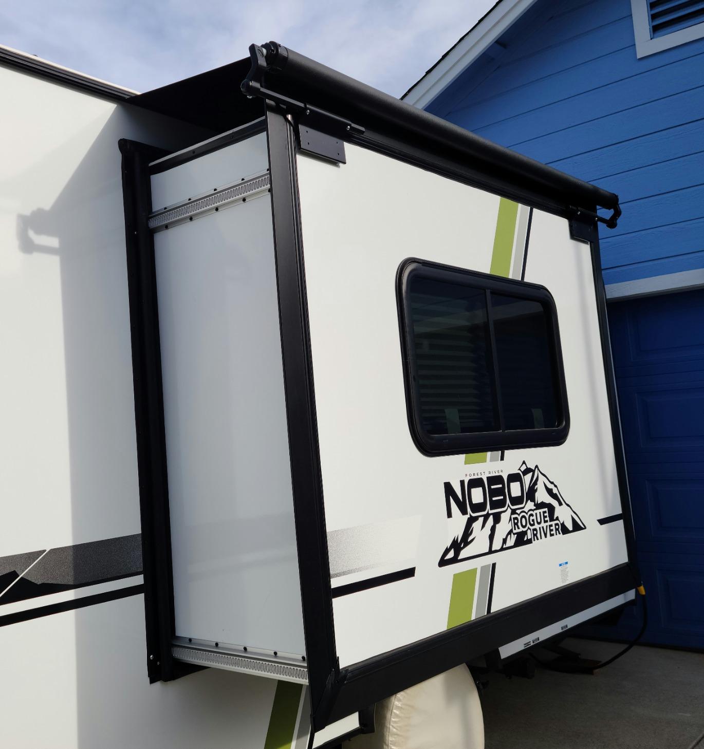 Solera Slide Topper Slide-Out Protection for RVs, Travel Trailers, 5th Wheels, and Motorhomes customer photo 1