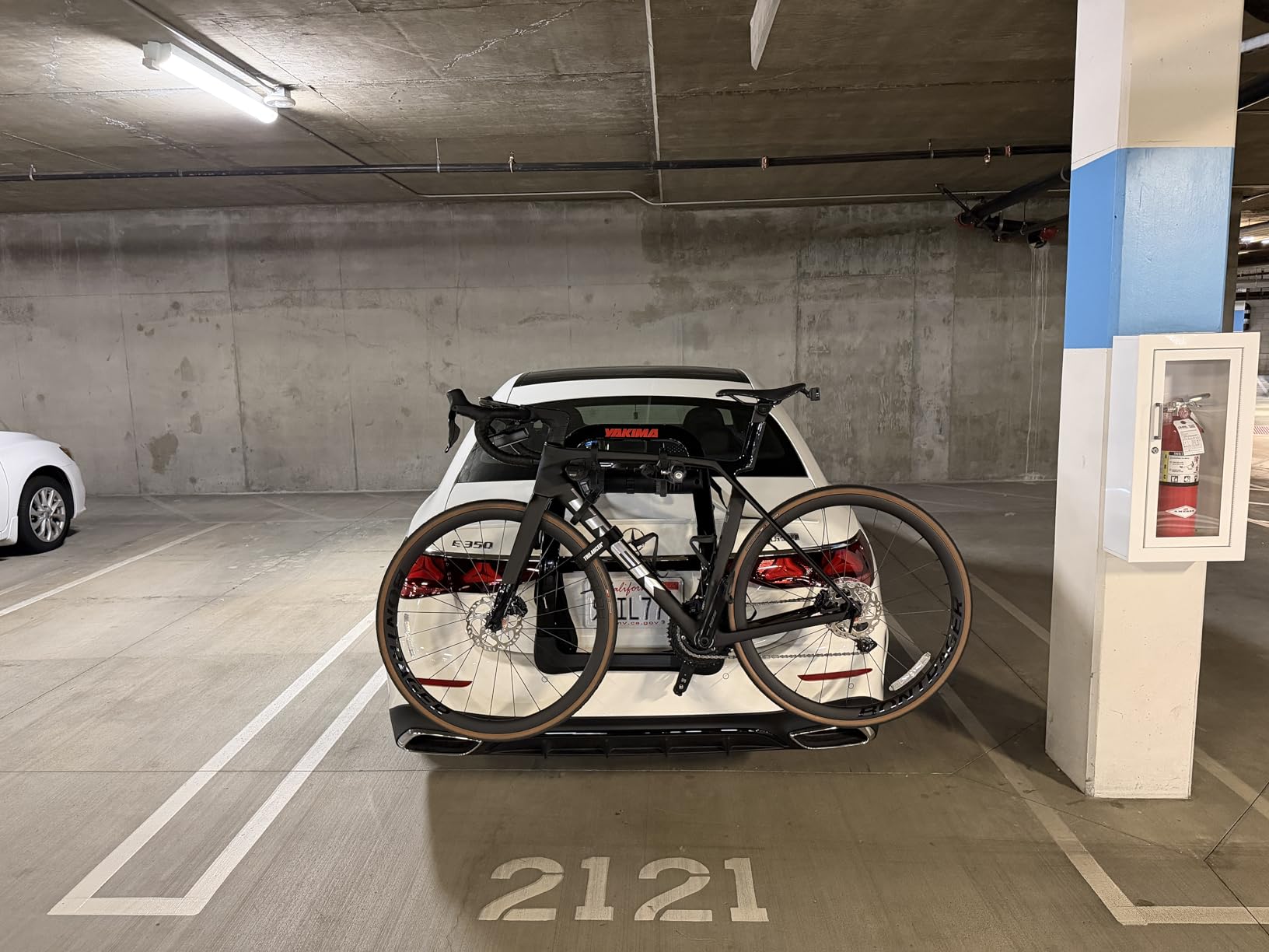 Yakima FullBack 3 Premium Trunk Bike Rack, Holds 3 Bikes, Tool-Free Installation, SuperCush ZipStrips, Foldable Arms, SKS Locks, Bottle Opener customer photo 2
