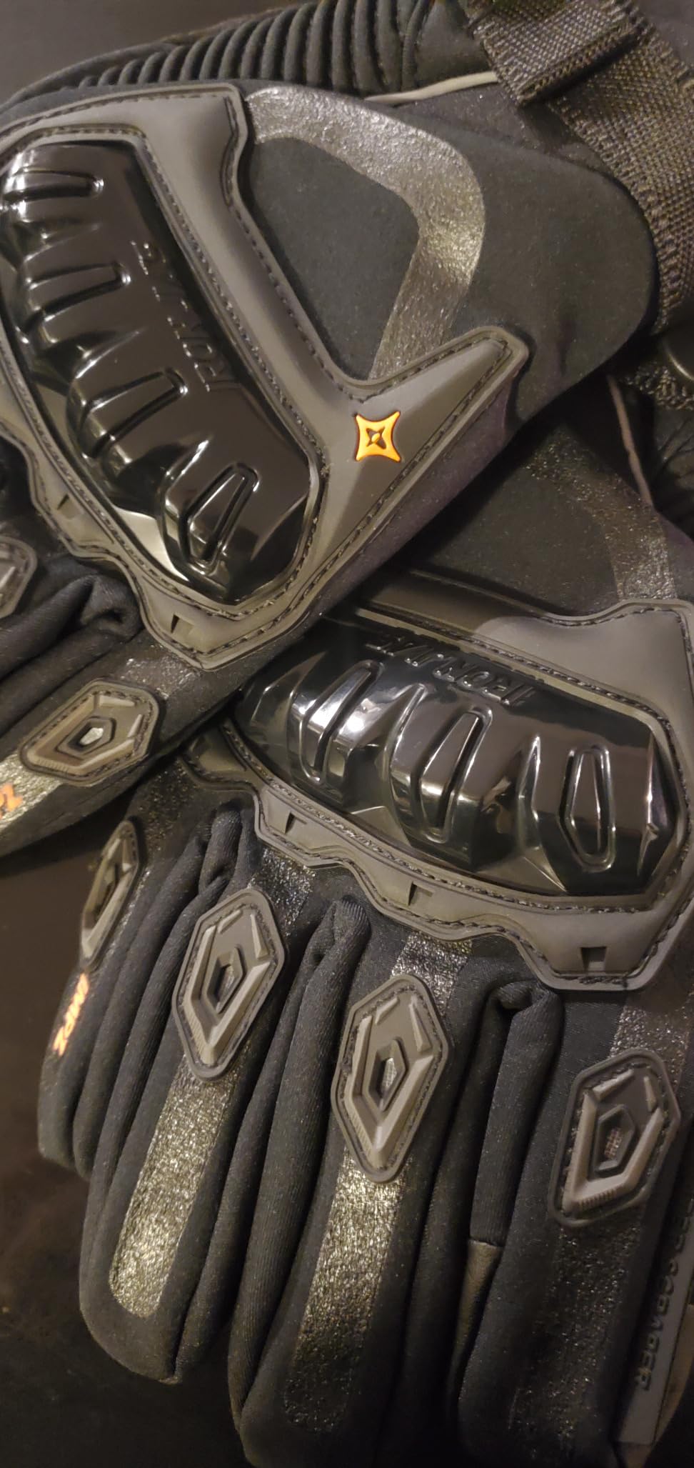 IRON JIA'S Winter Motorcycle Gloves for Men and Women, CE Level 1 KP customer photo 2