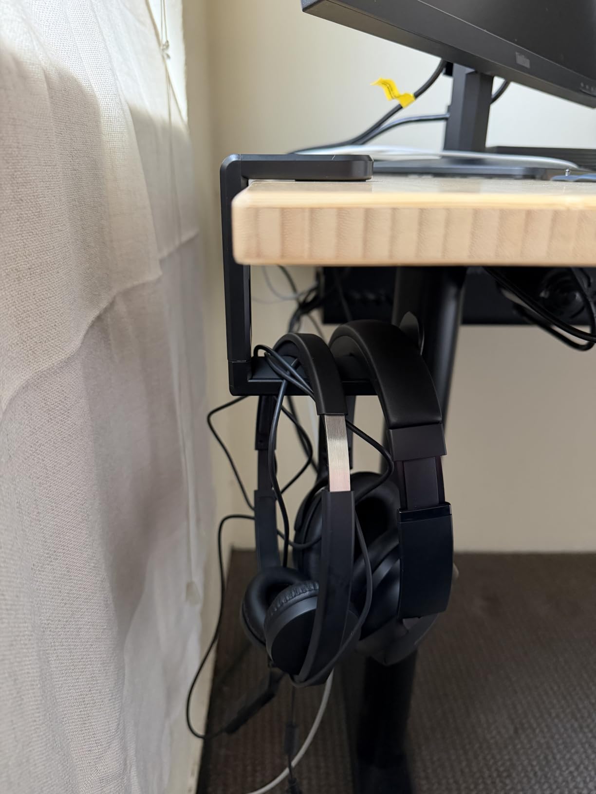 EURPMASK Rotating Headphone Stand,Adjustable Clamp-on Headset Holder Hanger customer photo 1