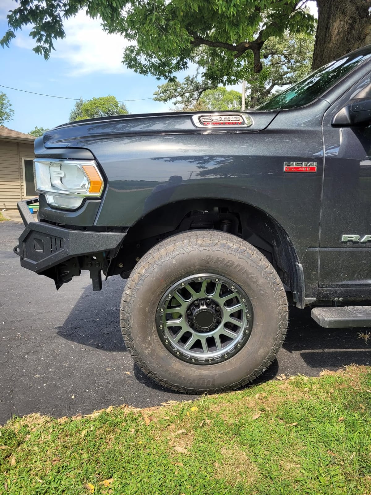 Hankook Dynapro AT2 RF11 all_ Terrain Radial Tire-275/65R18 116T customer photo 2