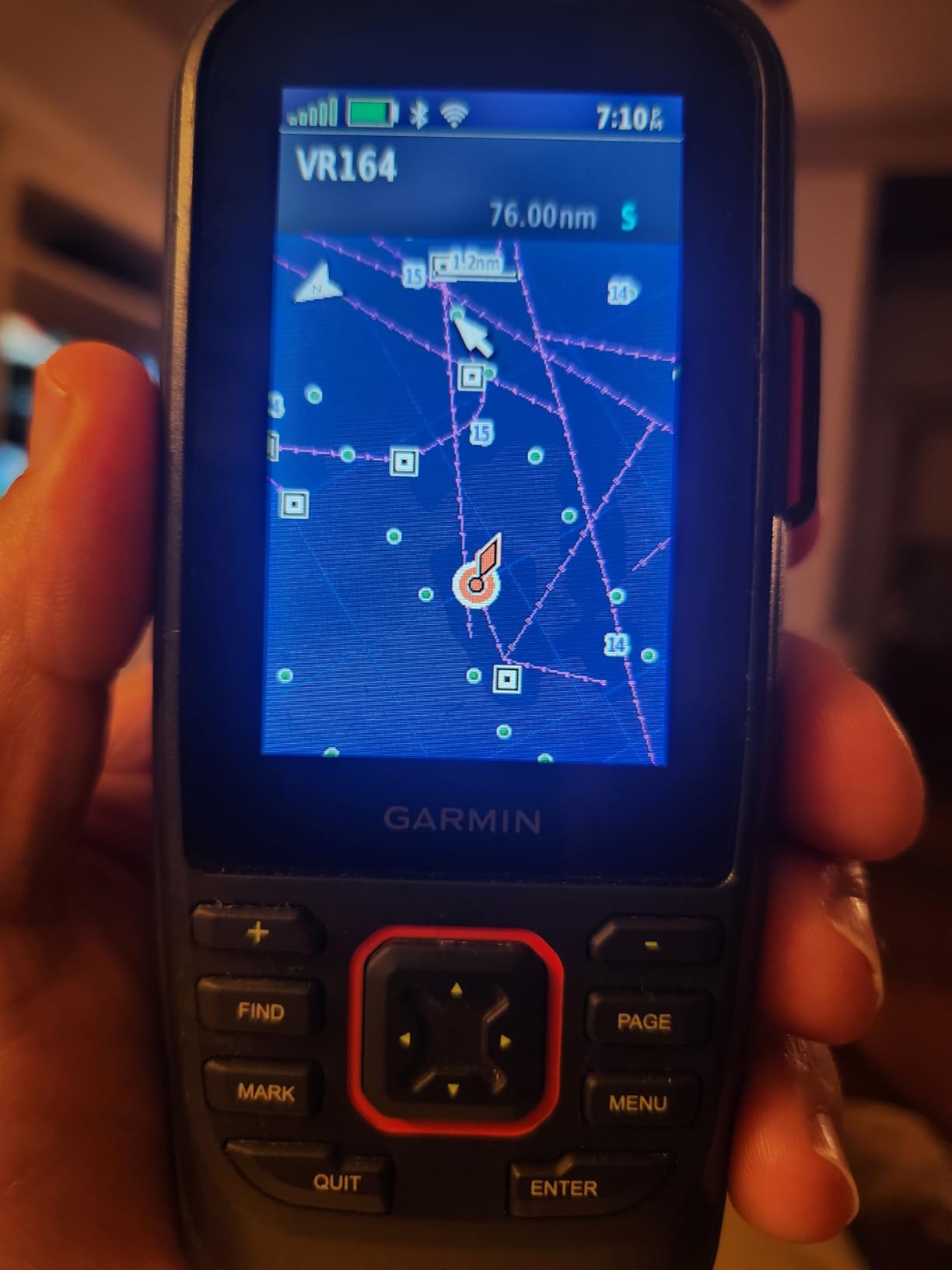 Garmin GPSMAP 86Sci, Floating Handheld GPS with Button Operation, Preloaded BlueChart G3 Coastal Charts And Inreach Satellite Communication capabilities, Stream Boat Data From Compatible Chartplotters customer photo 2