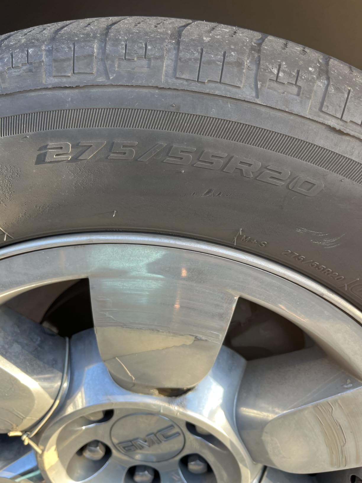 Starfire Solarus HT All-Season 265/65R18 114T Tire customer photo 2