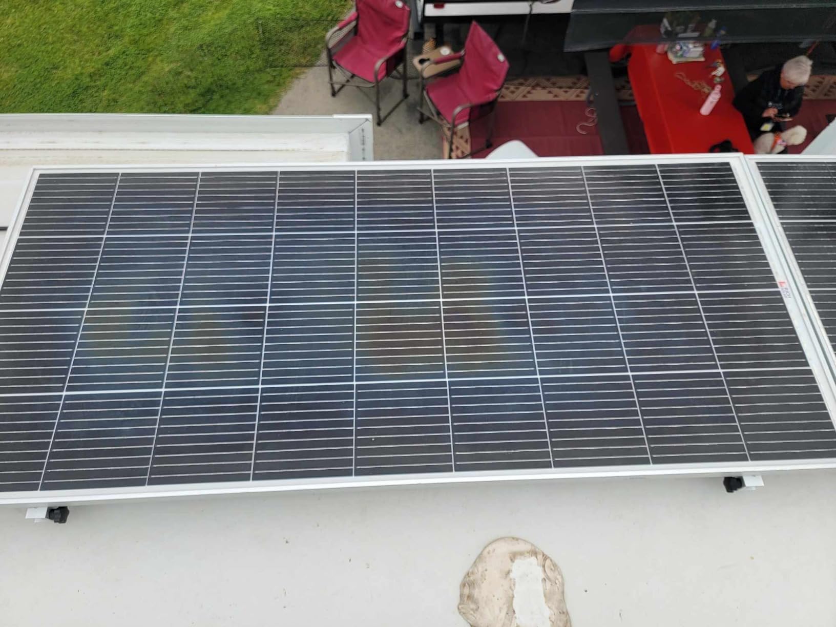 RICH SOLAR 200 Watt Solar Panel, 12V N-Type 18BB, 25% High-Efficiency customer photo 1