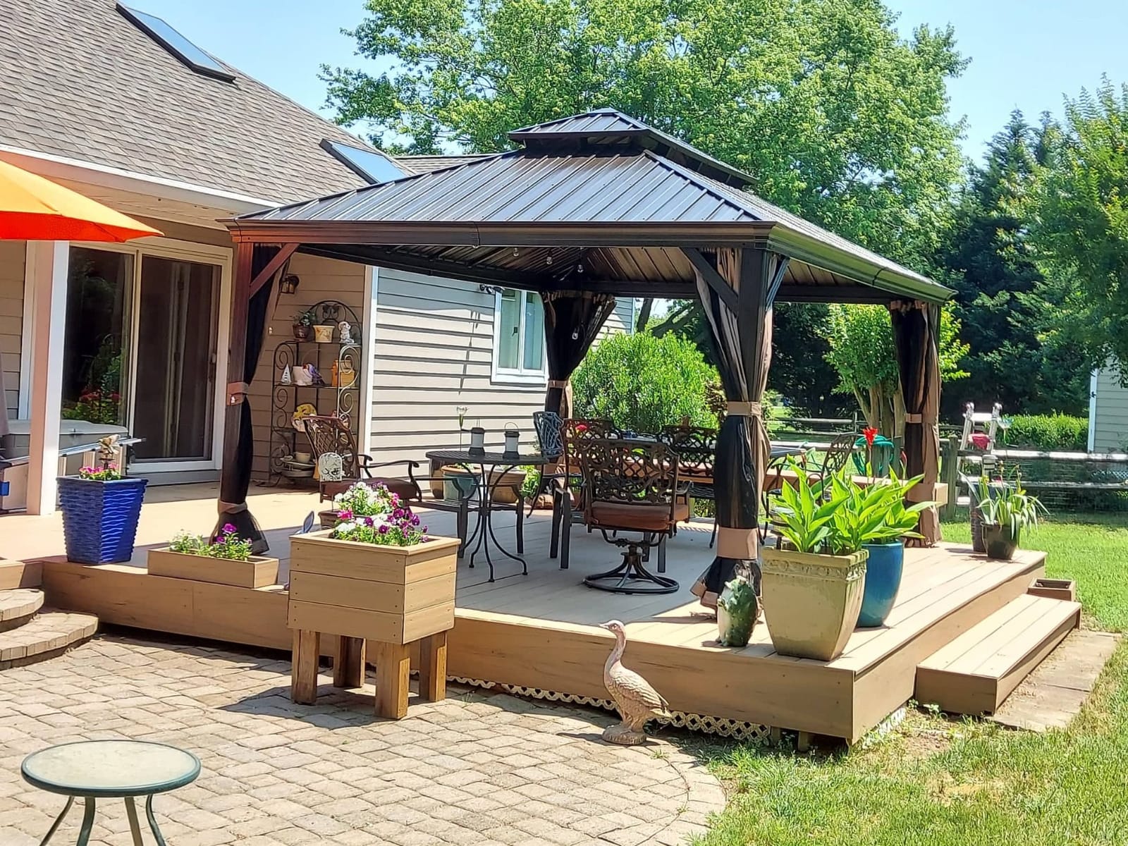 Kozyard Alexander 12' x 12' Hardtop Gazebo, Aluminum Frame customer photo 2
