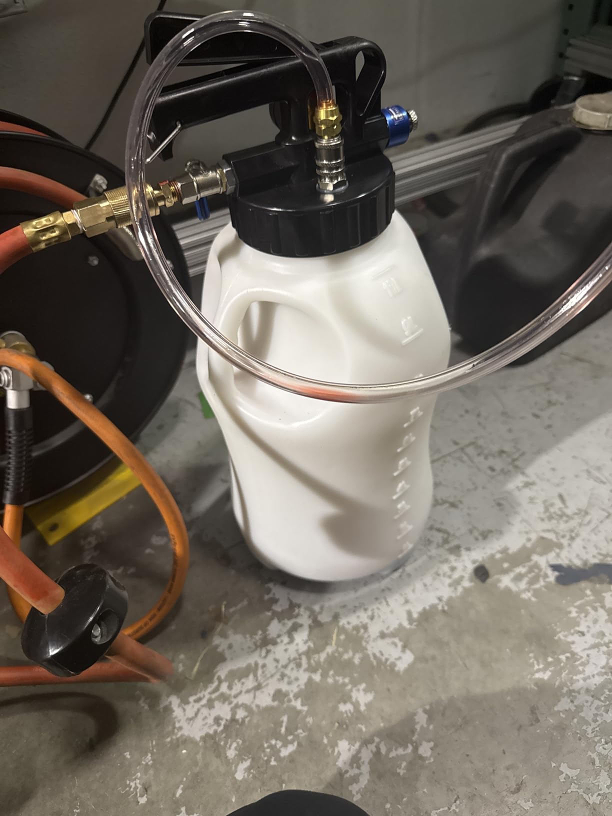 VEVOR Transmission Fluid Pump 2 Way ATF Refill System, 10 Liter Dispenser customer photo 1