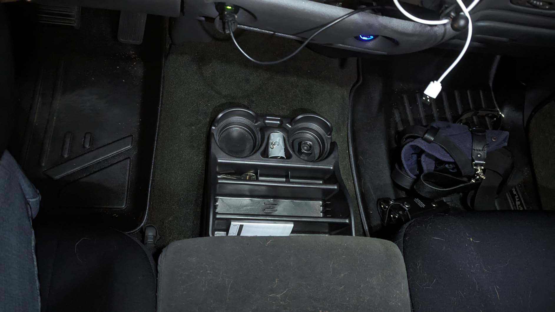 Moblorg Small Center Console for Cars, Trucks, Minivans, SUVs, Vehicle Organizer, Cup Holders, Recycled Plastic, Made in USA (Black) customer photo 2
