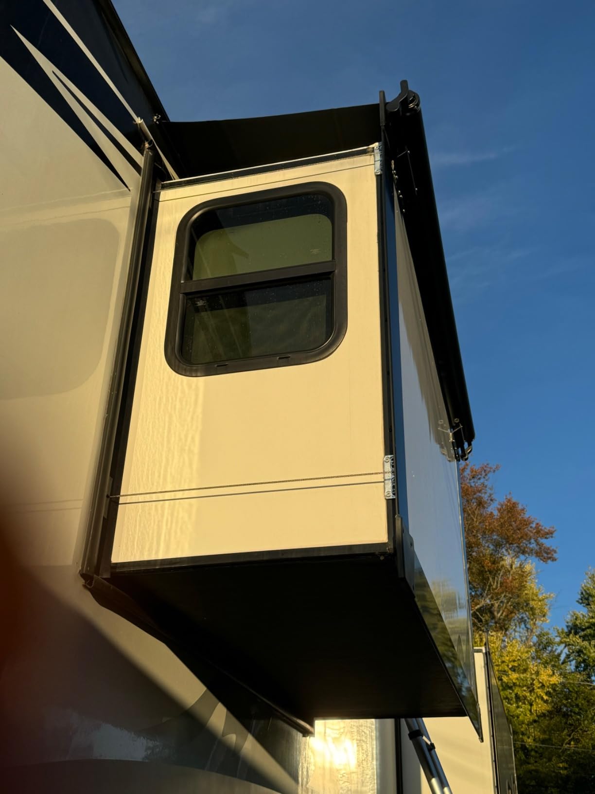 Awnlux Black Modular Slide Topper Awning Slide Out Protection for RVs, Travel Trailers, 5th Wheels, and Motorhomes -13' (12'7