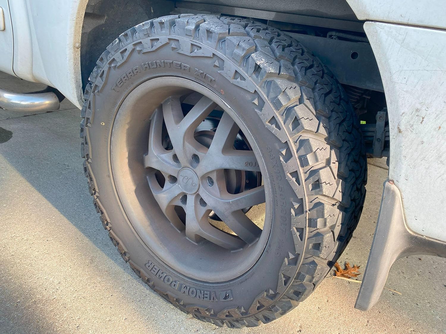 Venom Power Terra Hunter X/T LT265/70R18 Extreme Terrain E (10 Ply) Tire customer photo 1