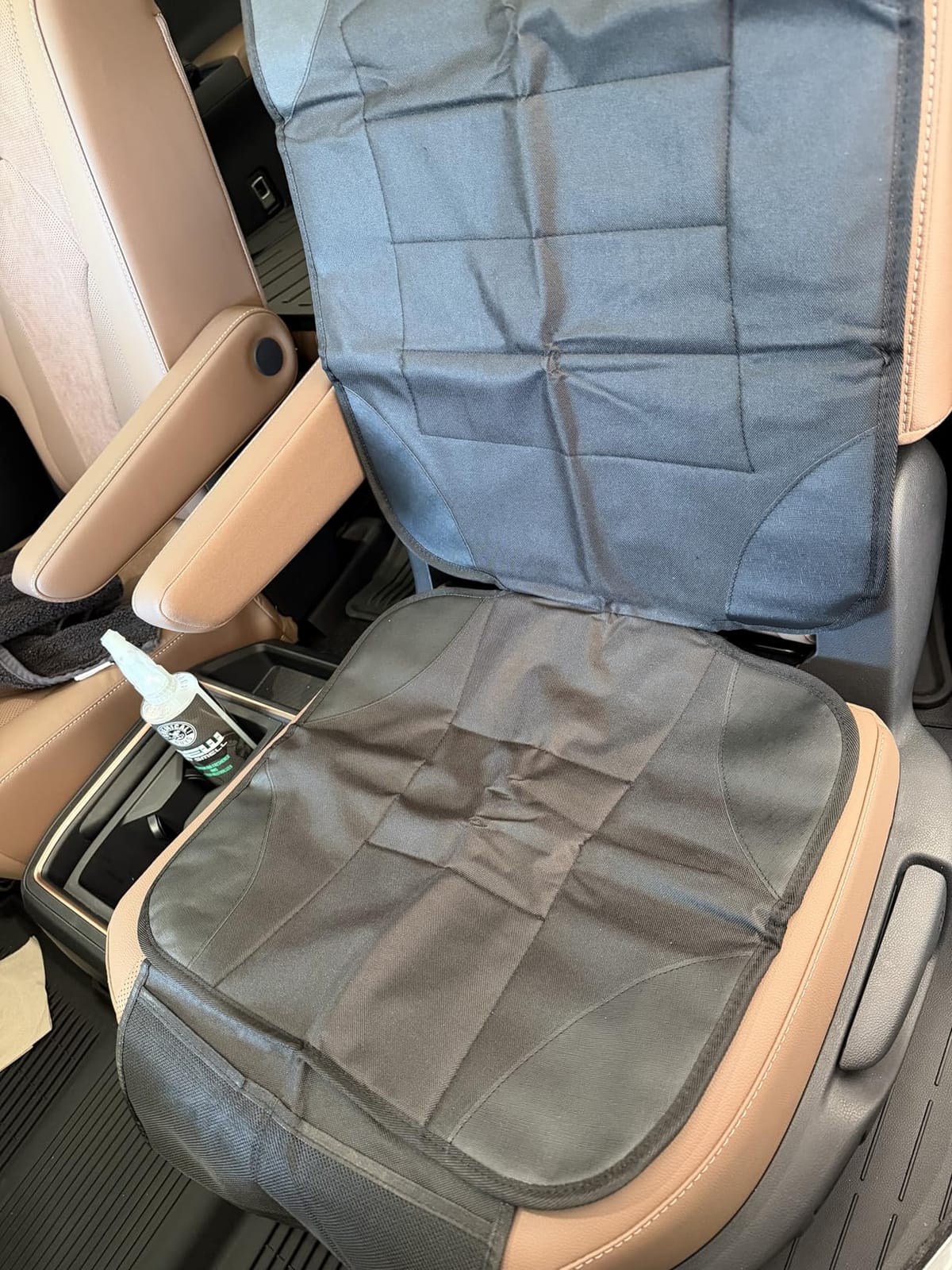 Siivton Car Seat Protector for Child Car Seat,Waterproof Car Seat Cover for Leather and Fabric Seats, 2 Mesh Pockets, Non-Slip Bottom,Thick Padding Cushion customer photo 2