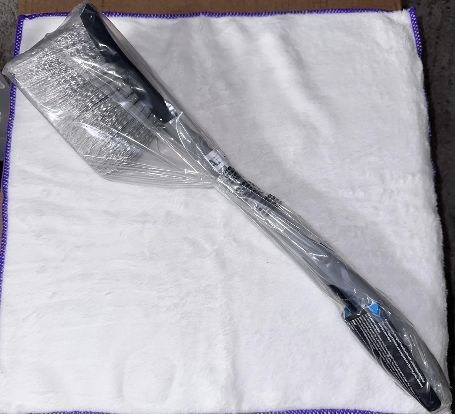 VIKING Wheel and Fender Cleaning Brush with Long Handle for Car Detailing customer photo 2