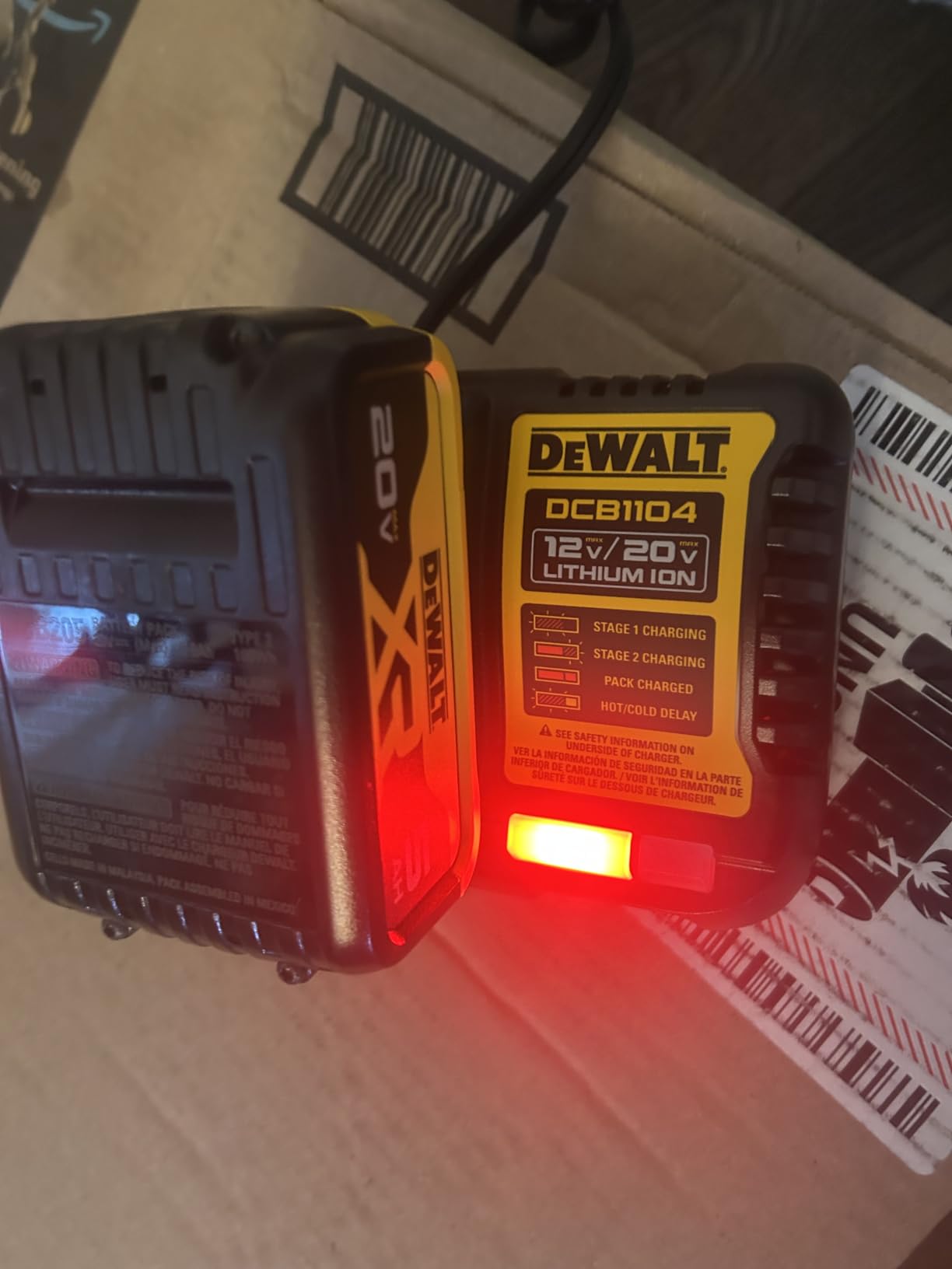 DEWALT 20V MAX Cordless Impact Wrench (DCF900P1) customer photo 2