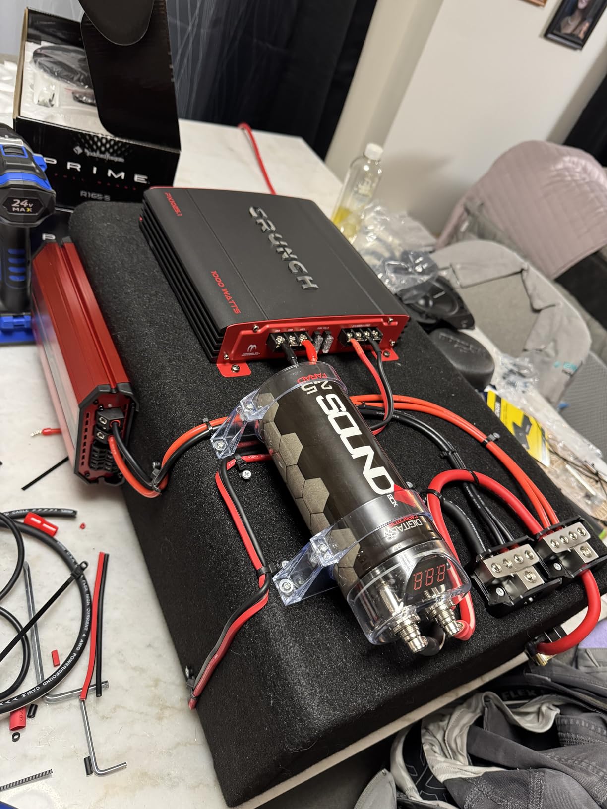 DS18 SXE-1200.4/RD Car Amplifier Stereo Full-Range Class A/B 4-Channel 60x4 RMS @4 OHM 1200 Watts - Powerful and Compact Amp for Speakers in Car Audio System customer photo 2