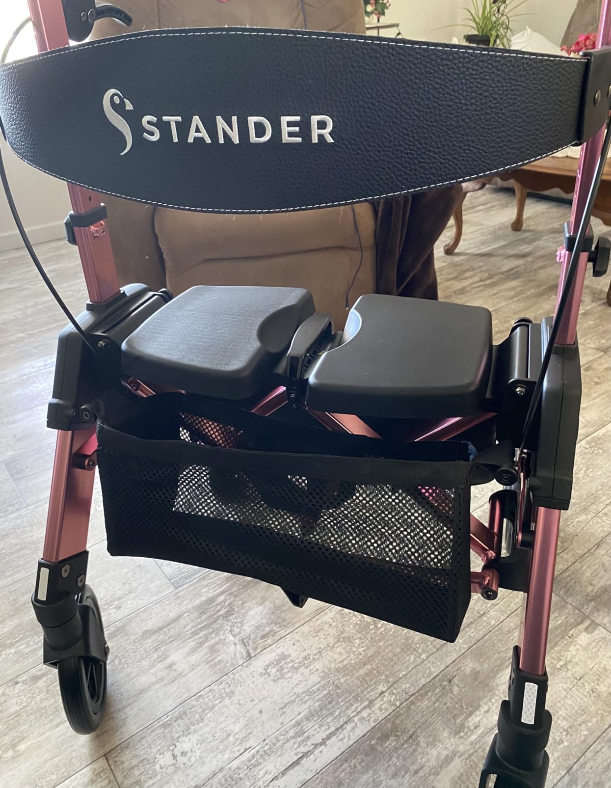 Stander Heavy Duty Wonder Rollator, Heavy Duty Folding Rolling Walker for Adults, Seniors, 450-pound Weight Capacity, Large 8-inch Wheels, Locking Brakes, Wide Seat with Backrest, Regal Rose customer photo 1