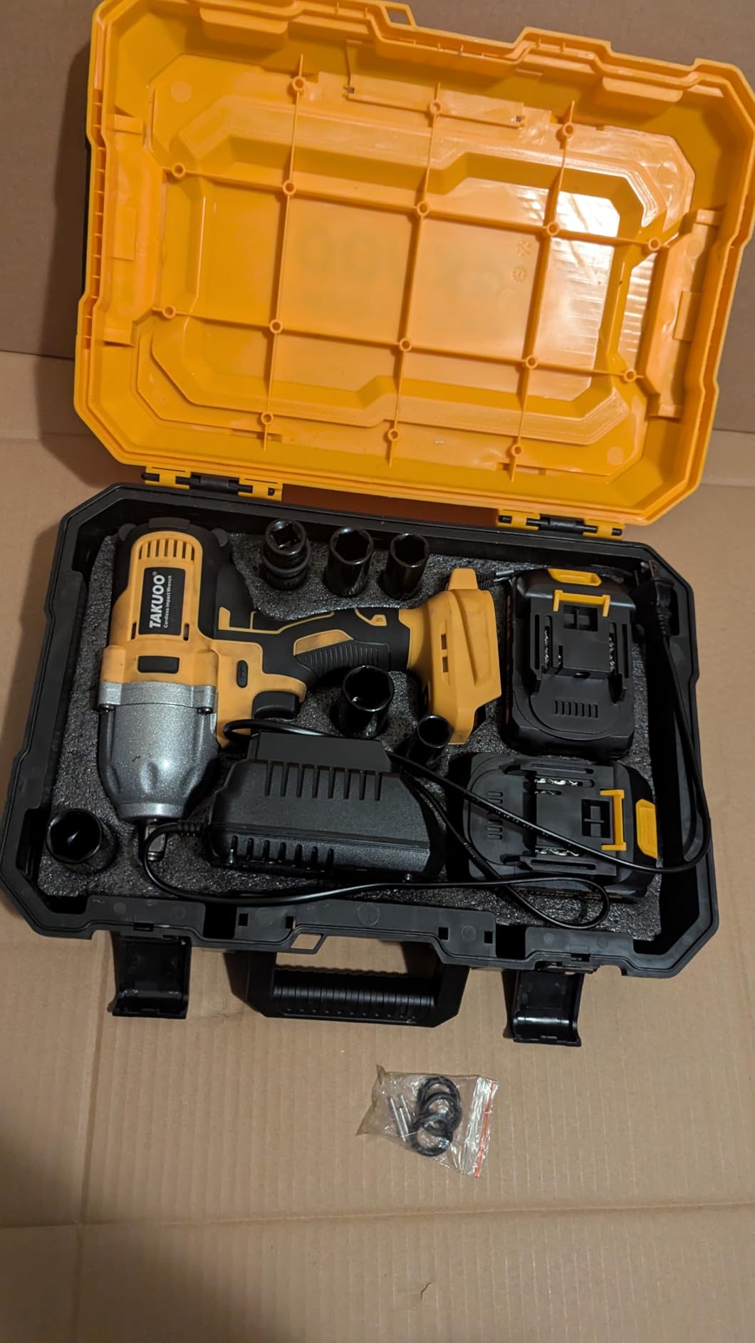 Takuoo Cordless Impact Wrench 1/2