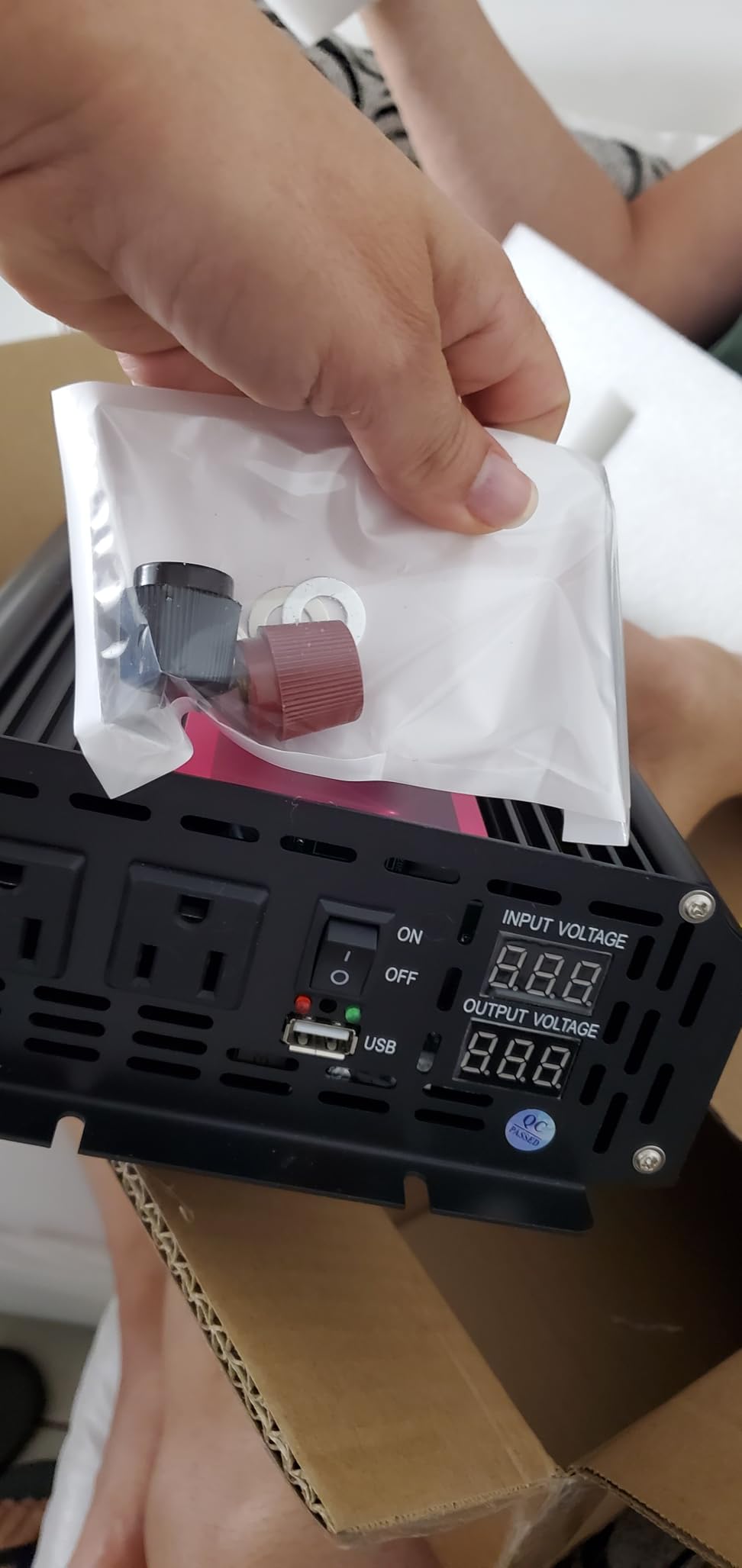 3000W Power Inverter 12V DC to 110V/120V AC, 6000W Peak Car Inverter for RV customer photo 2