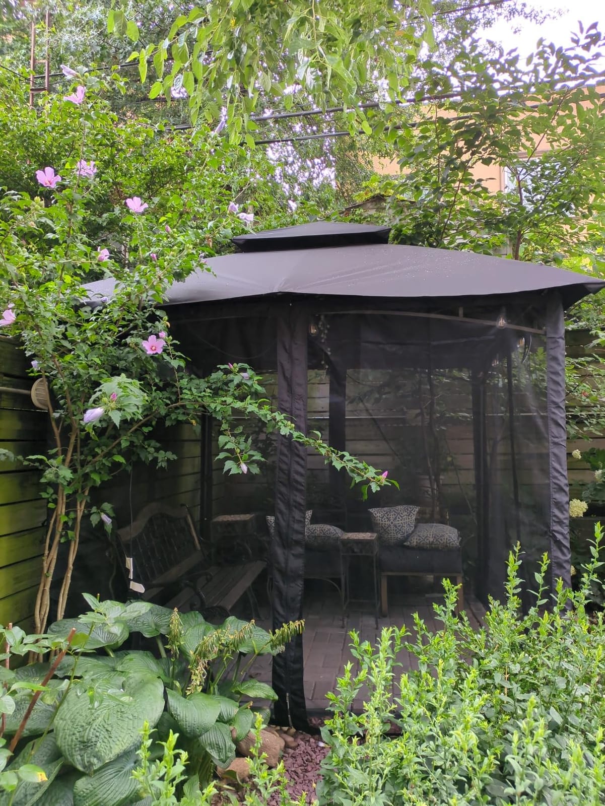 MASTERCANOPY 10x12 ft Heavy Duty Patio Gazebo with Netting Walls, Black customer photo 2