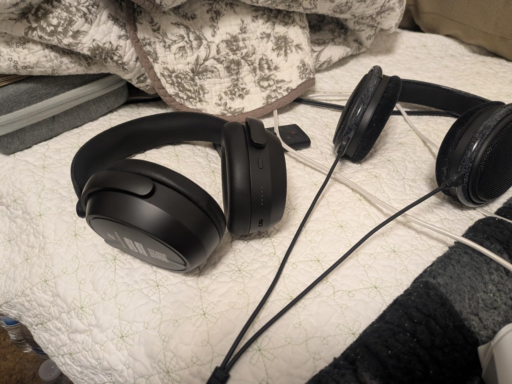 Sennheiser Momentum 4 Wireless Headphones, ANC, 60 Hr Battery, Black/Copper customer photo 2