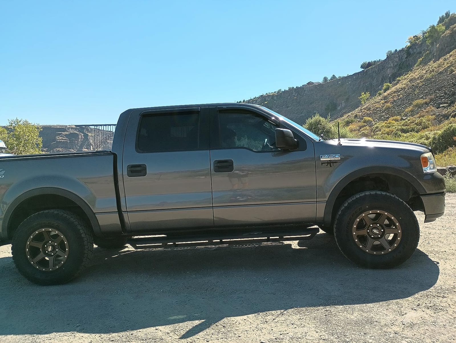 RockTrix RT112 20 inch Wheel 20x9 6x135, 12mm Offset, Matte Black customer photo 2
