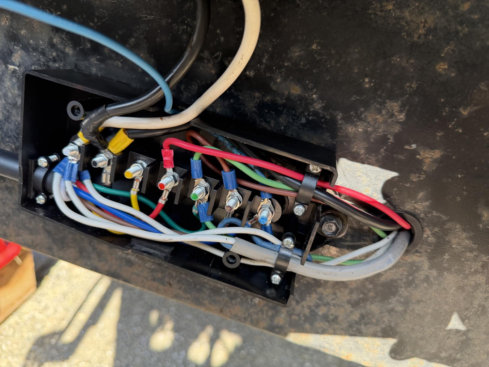 Nilight Heavy Duty 7 Way Inline Trailer Plug with 7 Gang Junction Box customer photo 2