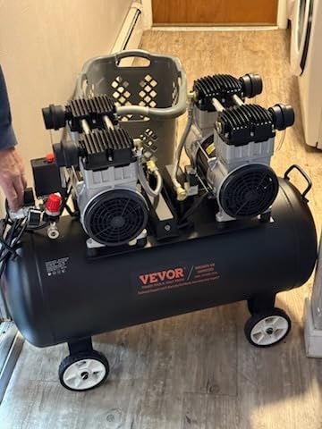 VEVOR Air Compressor, 15 Gallon Steel Tank, 2HP 5.3 CFM@90 PSI Oil Free Air Compressor & Max. 125PSI Pressure, 78dB Ultra Quiet Portable Compressor, for Auto Repair, Tire Inflation, Spray Painting customer photo 2