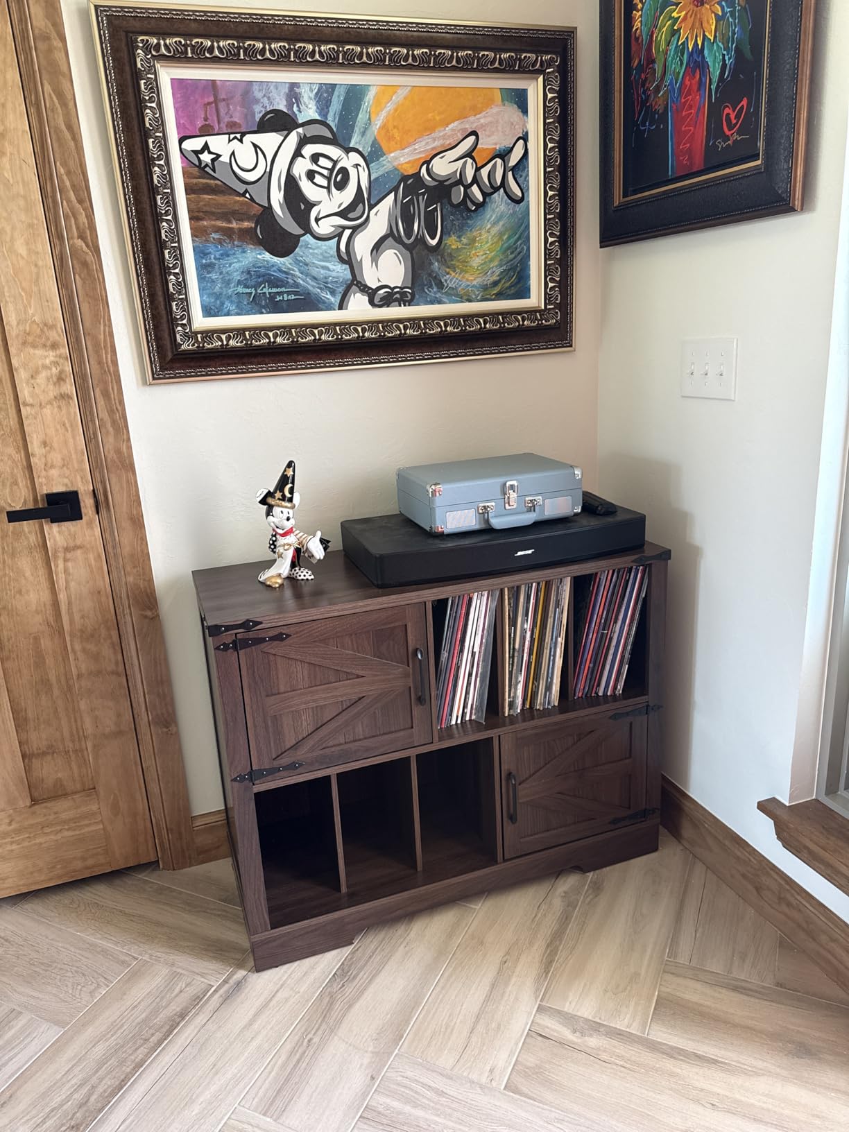 Joaxswe Large Record Player Stand with Vinyl Storage Up to 450 Albums, 39 Inch Farmhouse Wood Navy Blue Vinyl Records Storage Cabinet with Barn Doors, Mid-Century Turntable Stand for Living Room customer photo 2