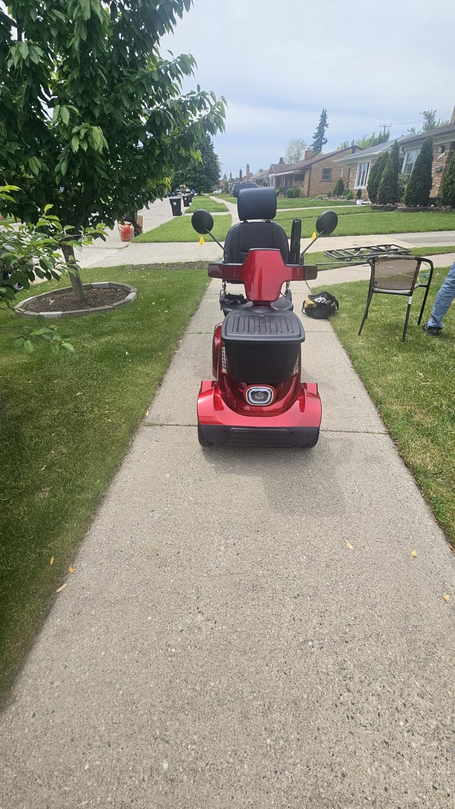 Ecomobi 32 Miles Heavy-Duty 1000W MobilityScooter for Seniors & Adults customer photo 2