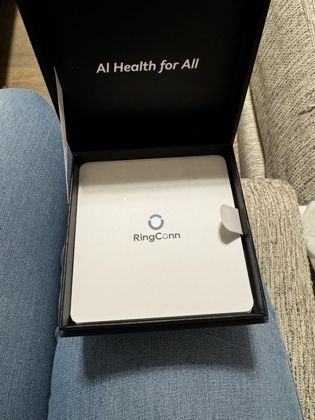RingConn Gen 2 Air Ultra-Thin Smart Ring(Size 8, Dune Gold) customer photo 1