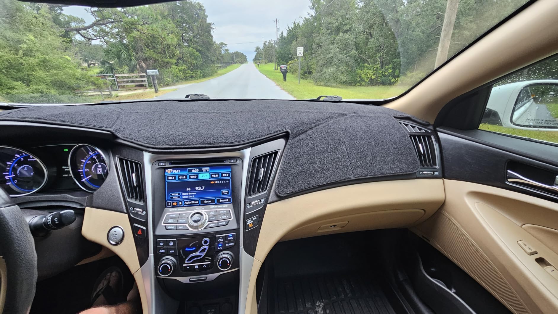 KUST Black Dash Cover for Volkswagen/VW Atlas 2024 2025 2026 with HUD Polyester Dashboard Cover Non-Slip Interior Accessories for VW Atlas Custom Fit Dash Mat Sunshade Windshield No Glare customer photo 2