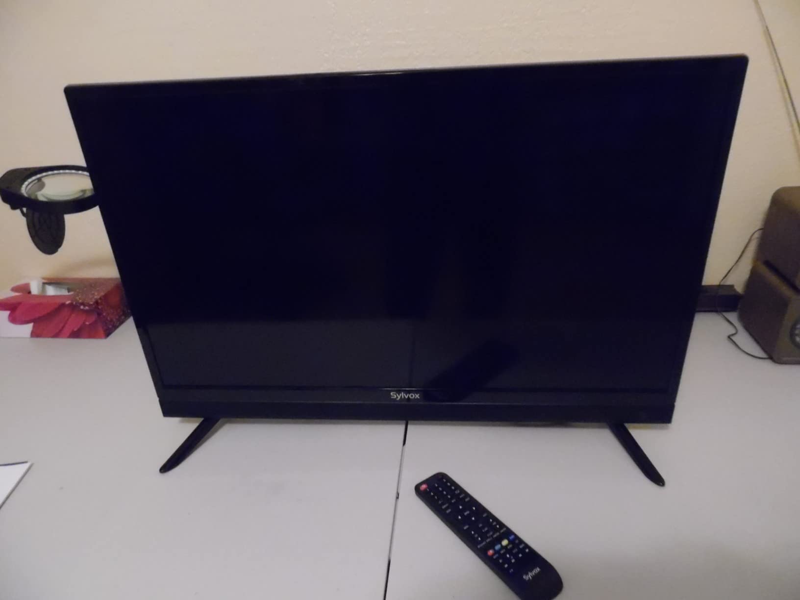 SYLVOX 19 inch RV TV, 12V TV for RV Camper, 1080P Smart TVs Flat Screen customer photo 1