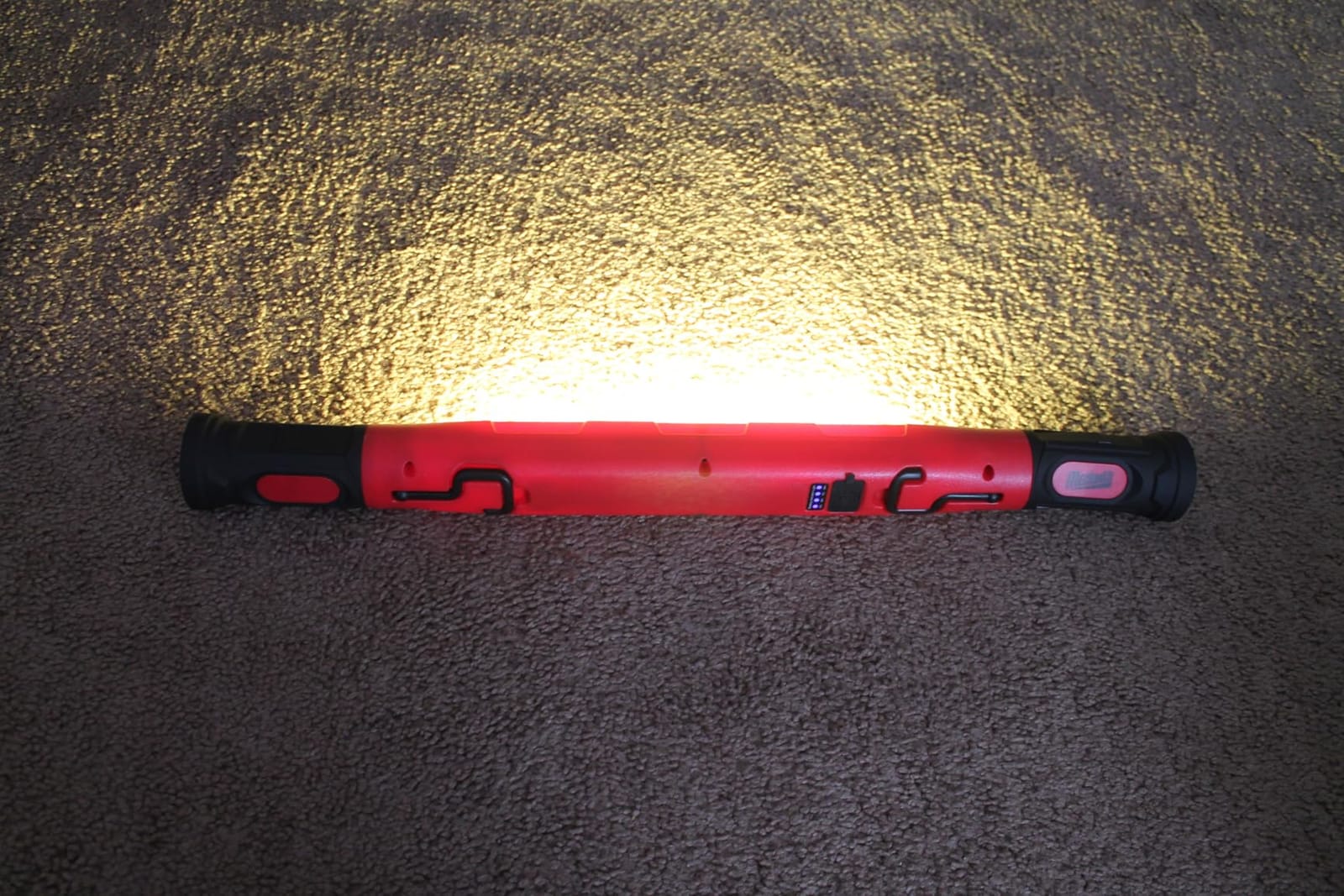 Magnetic Cordless Under Hood Work Light Bar for Mechanic-Yellow customer photo 2