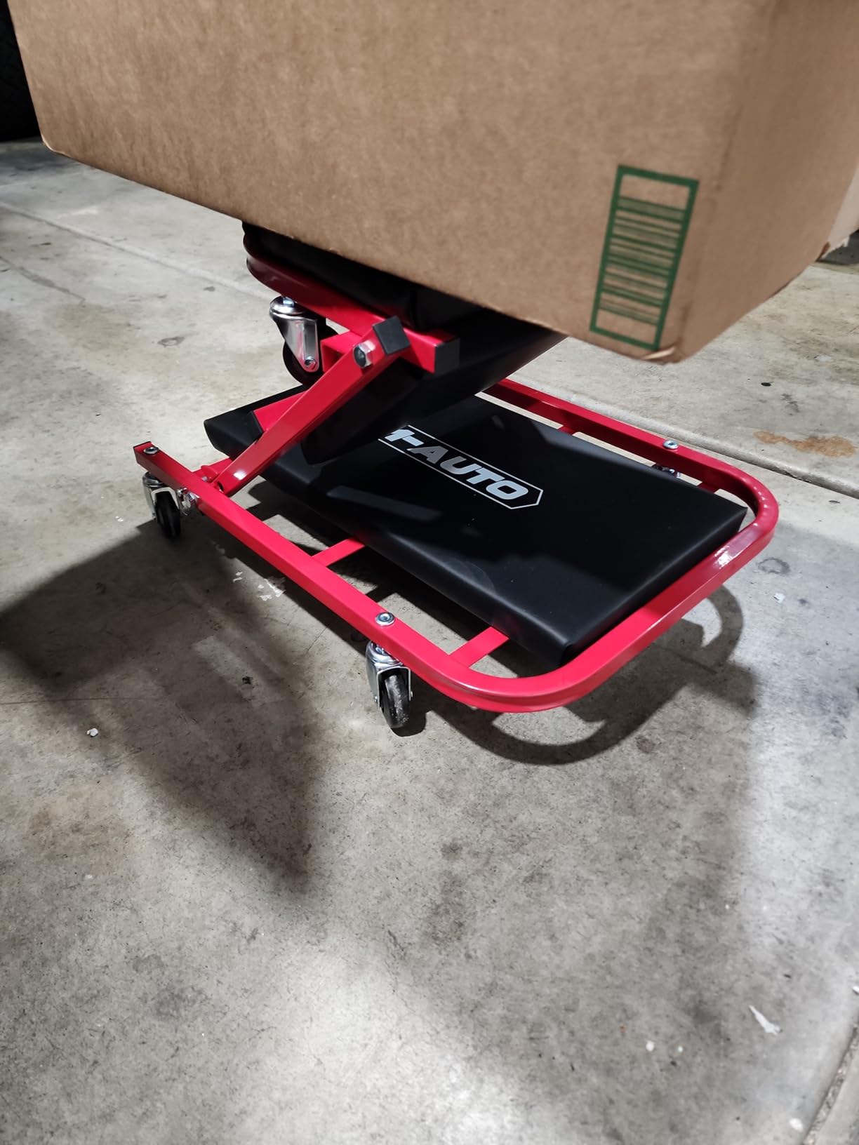 Magshion Garage Creeper Seats 48 Inch 2 in 1 Folding Rolling Mechanic Creeper Roller Seat with 7 Caster Wheels 330 lbs Capacity for Garage Shop (Red) customer photo 1