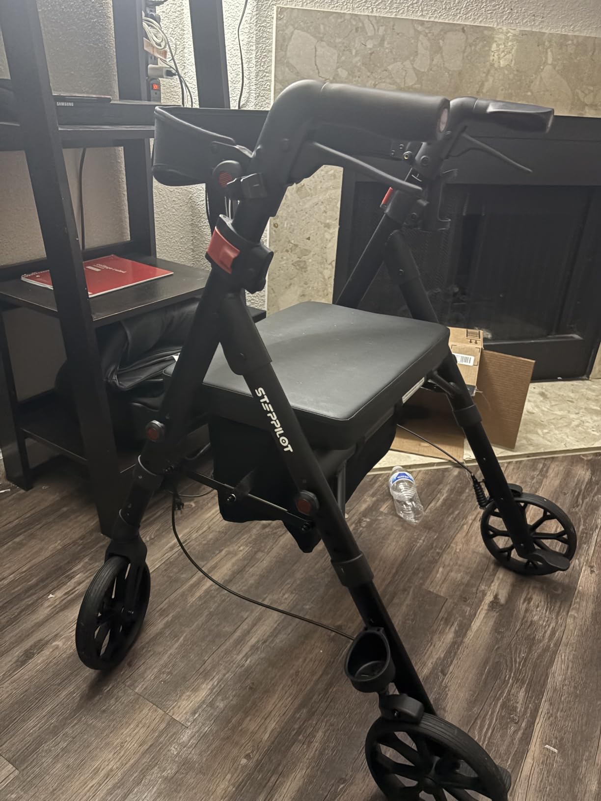 Bariatric Rollator Walkers for Seniors with Seat, 500 lb Capacity, 16.4 lb customer photo 1