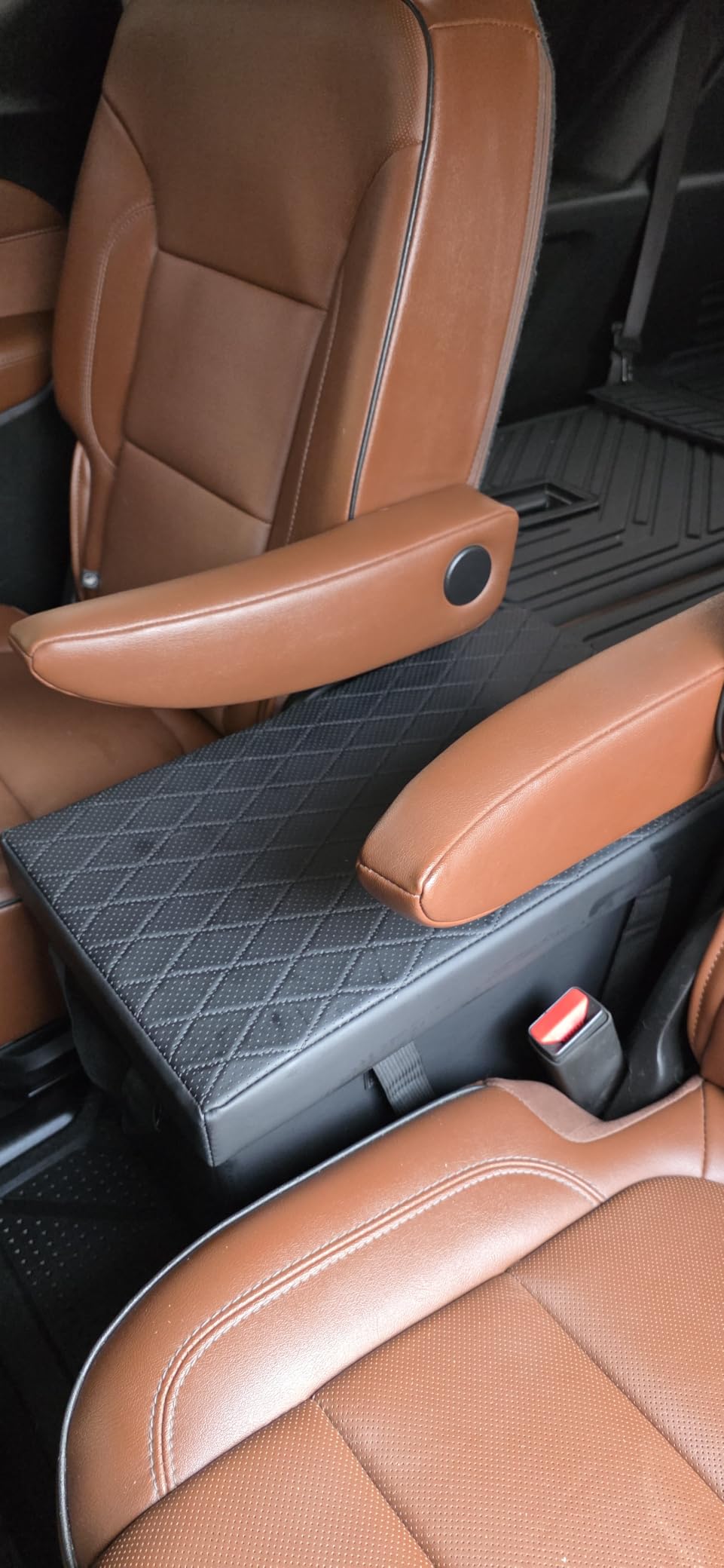 Mixsuper Liner Car Seat Organizer for Kia Telluride 2020-2026 Center Console Organizer with Cup Holders for Telluride, Supplies Dog Box Storage Bin Travel Accessories customer photo 1