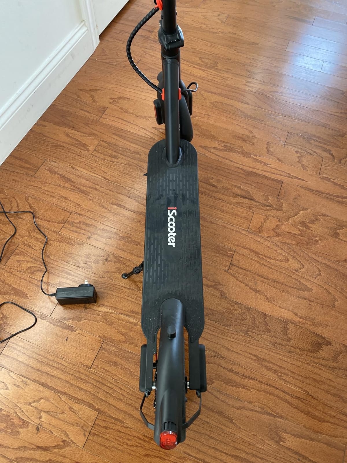 iScooter Electric Scooter for Adults, Foldable E-Scooter for Commuting customer photo 1